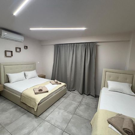 F&M House Semi Basement Hotel Sarti Exterior foto