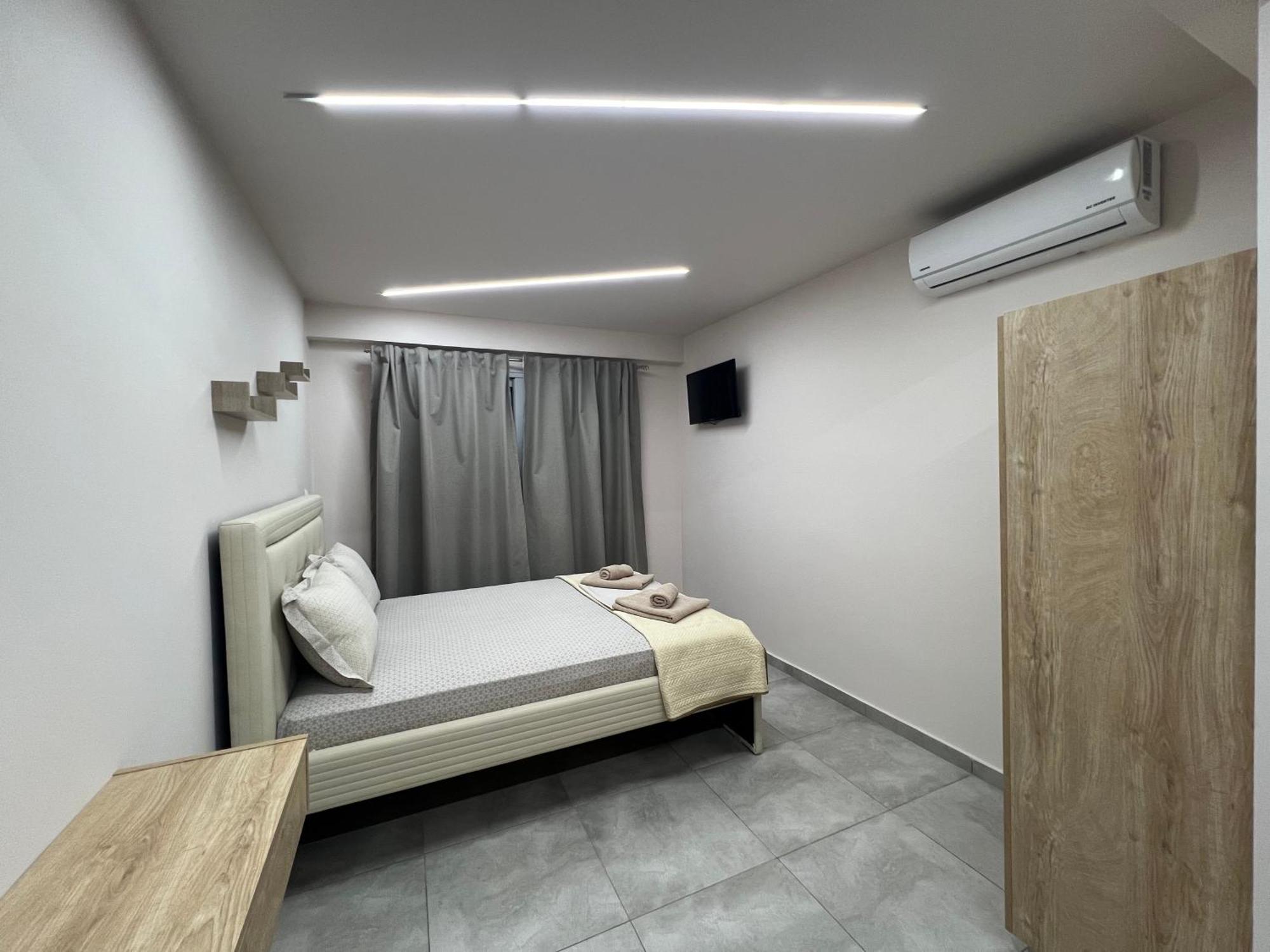 F&M House Semi Basement Hotel Sarti Exterior foto